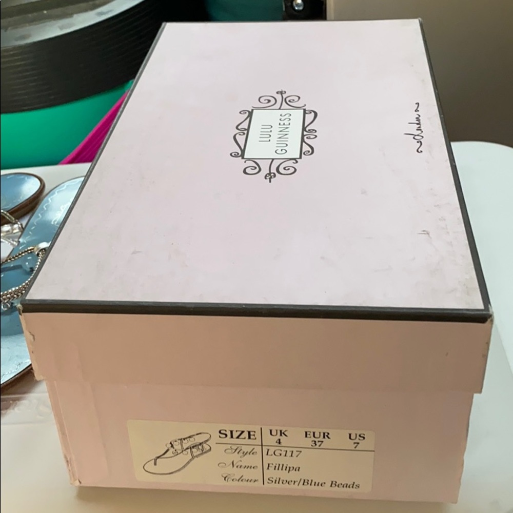Lulu Guinness Sandals it comes with the original box. - Picture 4 of 4